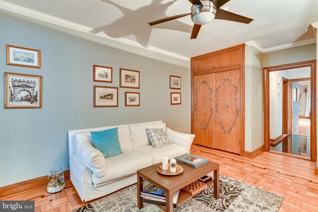 8212 OLD GEORGETOWN RD, Bethesda, MD 20814