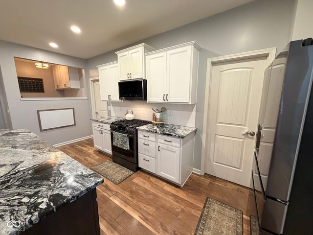 4324 Nigella Drive, Plainfield, IN 46168