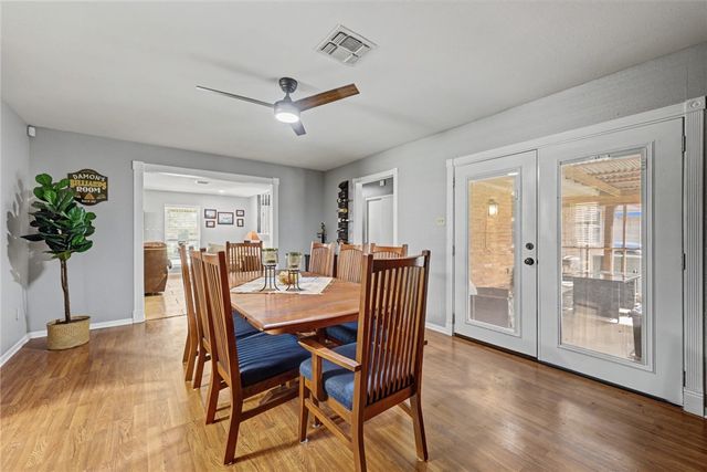 4313 Braggs Dr, Corpus Christi, TX 78413