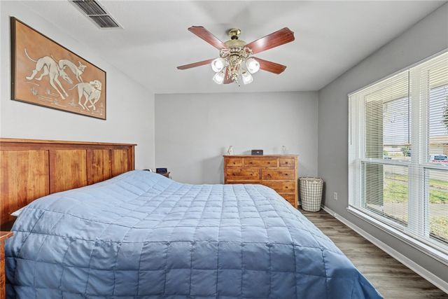 4313 Braggs Dr, Corpus Christi, TX 78413