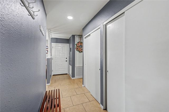 4313 Braggs Dr, Corpus Christi, TX 78413