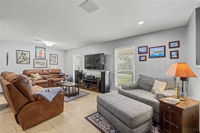 4313 Braggs Dr, Corpus Christi, TX 78413