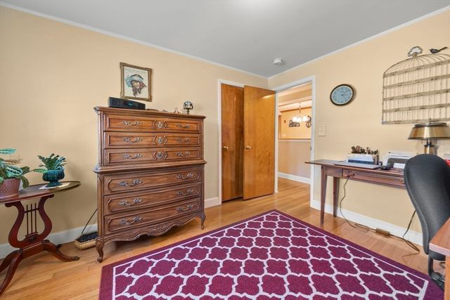 36 Ellis Street, Woburn, MA 01801