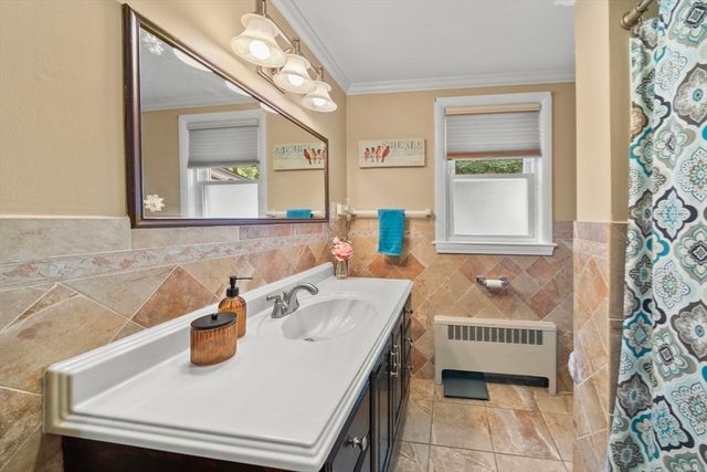 36 Ellis Street, Woburn, MA 01801