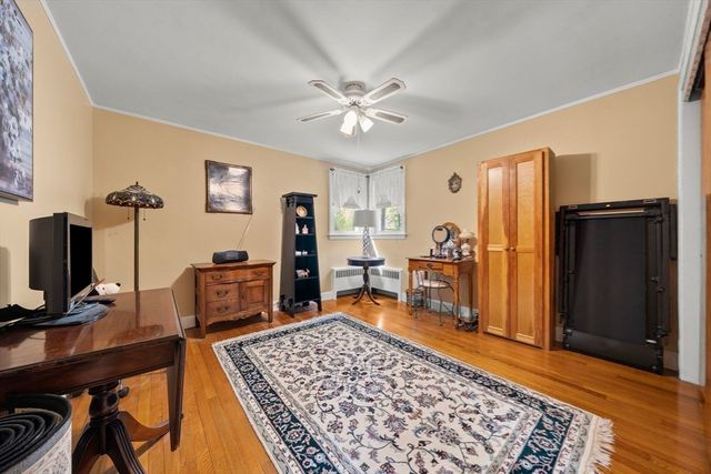 36 Ellis Street, Woburn, MA 01801