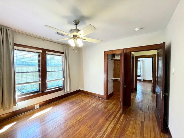405 E 28th Street, Houston, TX 77008