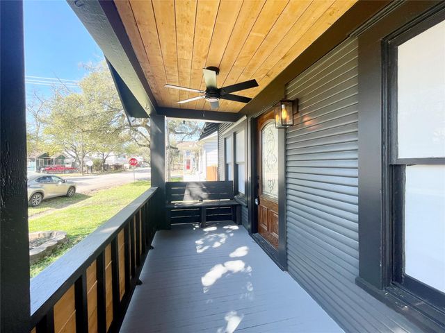 405 E 28th Street, Houston, TX 77008