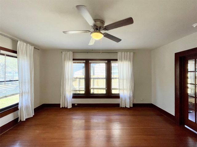 405 E 28th Street, Houston, TX 77008