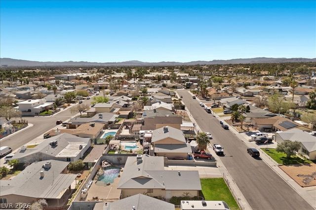 829 Vincent Way, Las Vegas, NV 89145