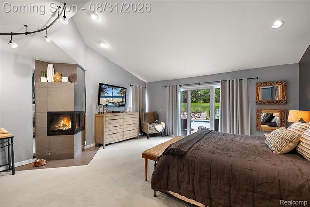 4884 Cider Hill Drive, Oakland Charter Township, MI 48306