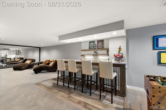 4884 Cider Hill Drive, Oakland Charter Township, MI 48306