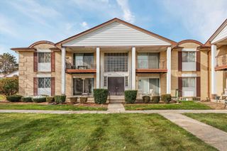 29304 Gloede Street, Warren, MI 48088