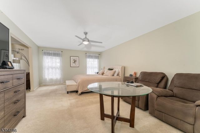 18 La Costa Dr, Clinton Twp., NJ 08801