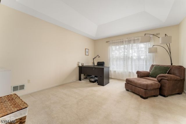 18 La Costa Dr, Clinton Twp., NJ 08801