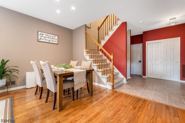 18 La Costa Dr, Clinton Twp., NJ 08801