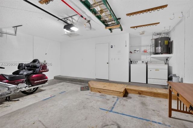 18577 NW 19th St, Pembroke Pines, FL 33029