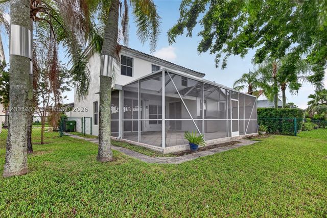 18577 NW 19th St, Pembroke Pines, FL 33029