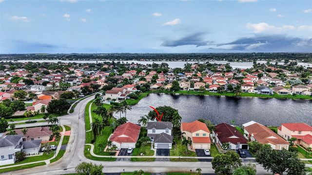 18577 NW 19th St, Pembroke Pines, FL 33029