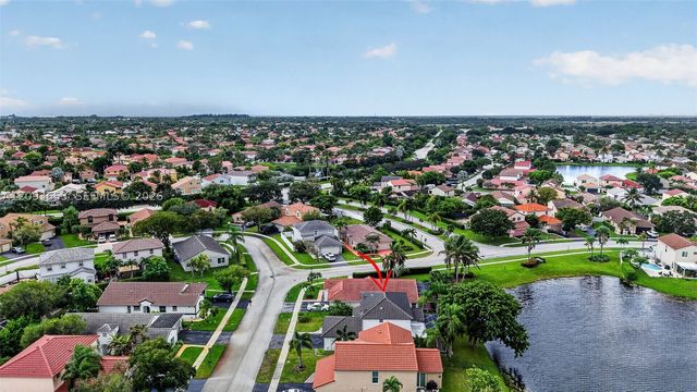 18577 NW 19th St, Pembroke Pines, FL 33029