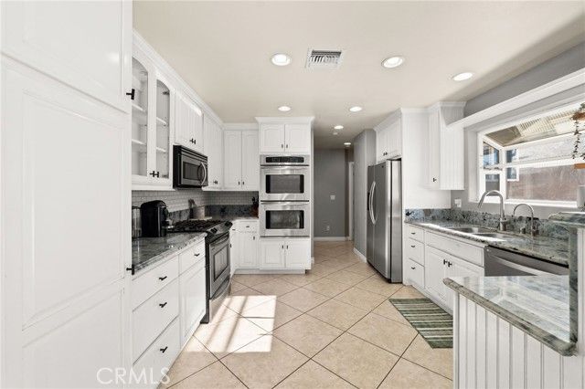 903 Greenwood, San Bernardino, CA 92407