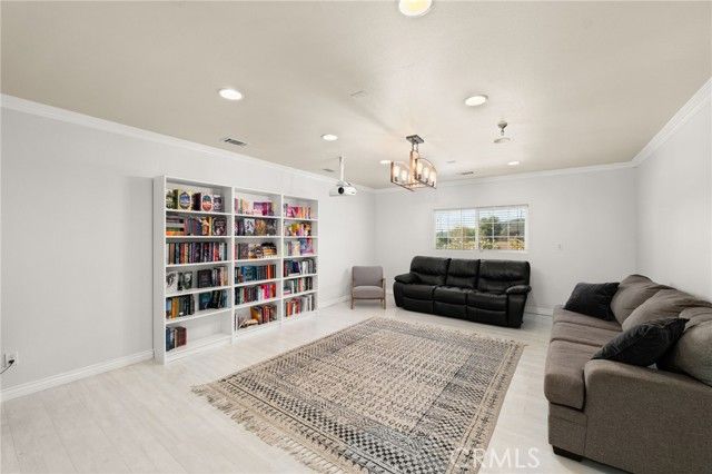 903 Greenwood, San Bernardino, CA 92407