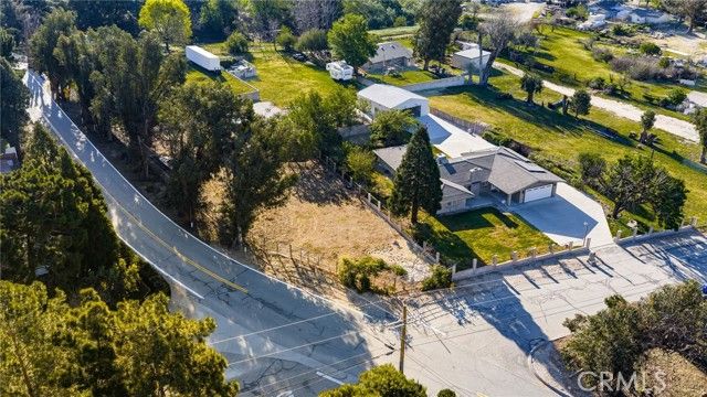 903 Greenwood, San Bernardino, CA 92407