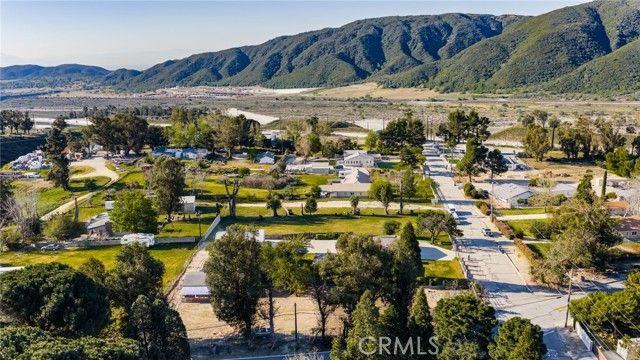 903 Greenwood, San Bernardino, CA 92407