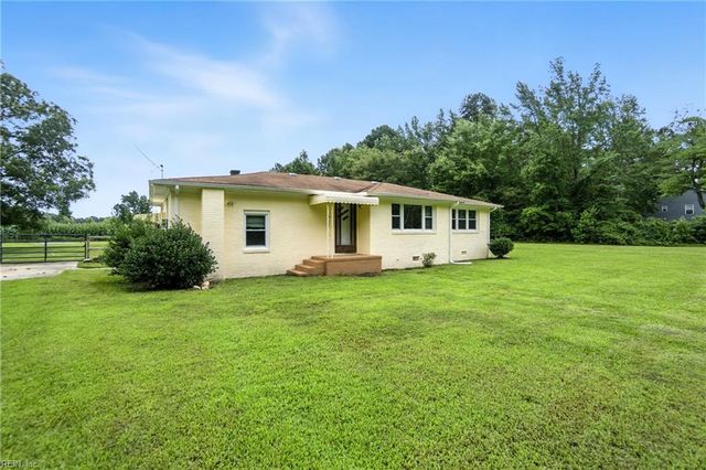 2304 Manning RD, Suffolk, VA 23434