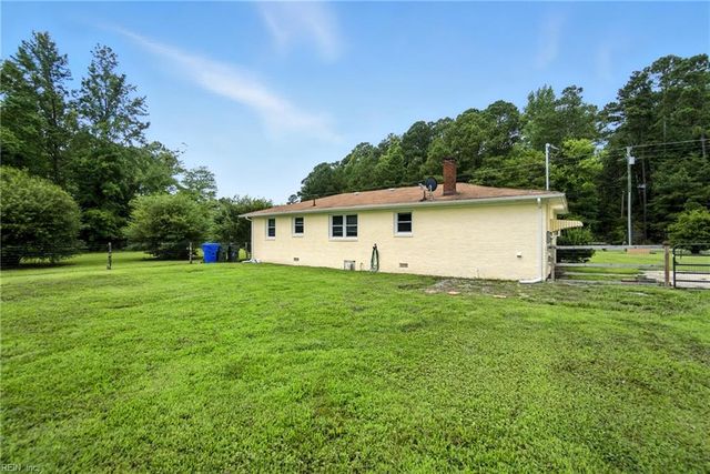 2304 Manning RD, Suffolk, VA 23434