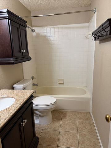 542 Chancellorsville Drive, Mesquite, TX 75149