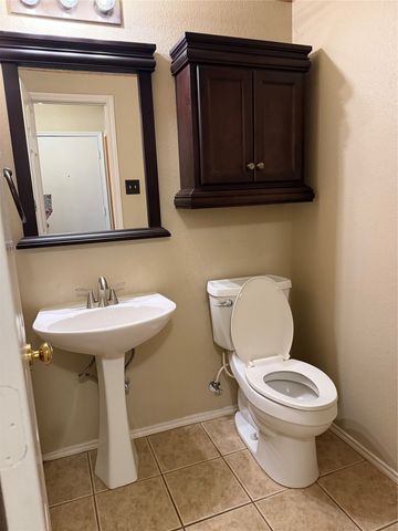 542 Chancellorsville Drive, Mesquite, TX 75149