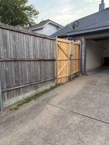 542 Chancellorsville Drive, Mesquite, TX 75149