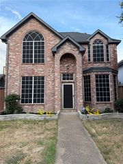 542 Chancellorsville Drive, Mesquite, TX 75149