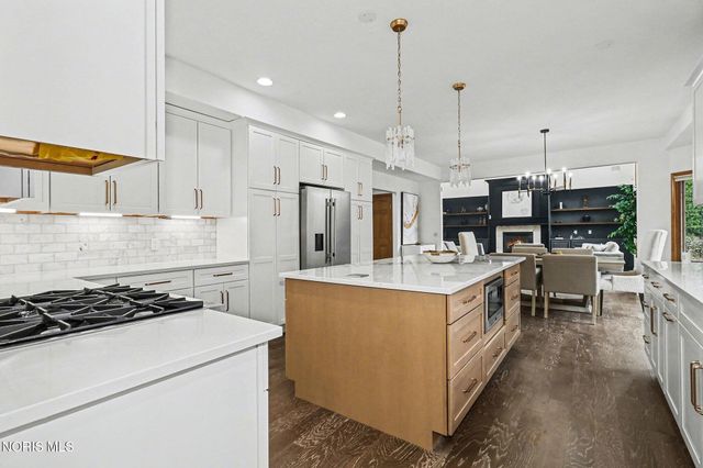 3962 Secluded Ravine Court, Maumee, OH 43537