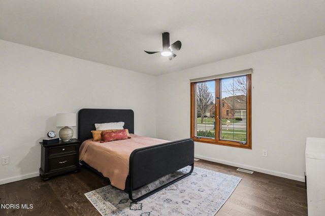 3962 Secluded Ravine Court, Maumee, OH 43537