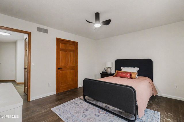 3962 Secluded Ravine Court, Maumee, OH 43537