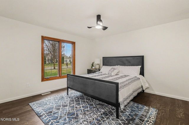 3962 Secluded Ravine Court, Maumee, OH 43537