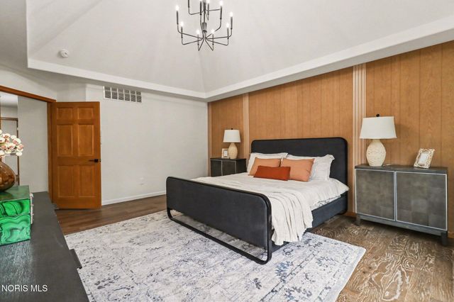 3962 Secluded Ravine Court, Maumee, OH 43537