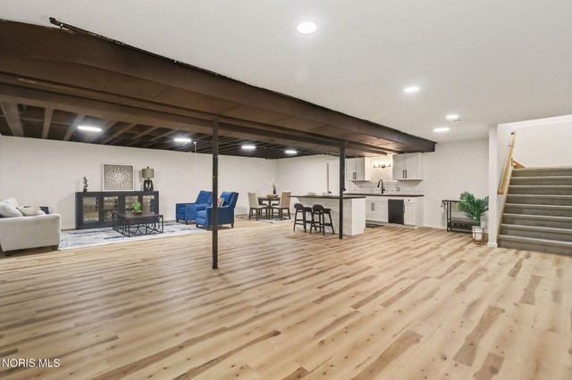 3962 Secluded Ravine Court, Maumee, OH 43537