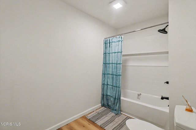 3962 Secluded Ravine Court, Maumee, OH 43537