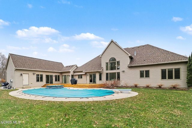 3962 Secluded Ravine Court, Maumee, OH 43537