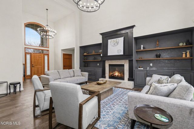 3962 Secluded Ravine Court, Maumee, OH 43537