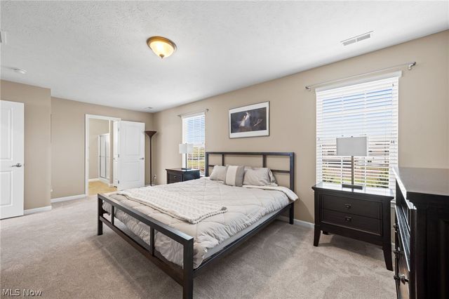 3819 Arcadia Circle, Willoughby, OH 44094