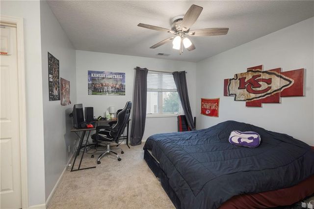 4417 N 141st Street, Basehor, KS 66007