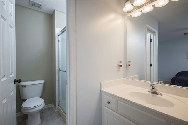 4417 N 141st Street, Basehor, KS 66007