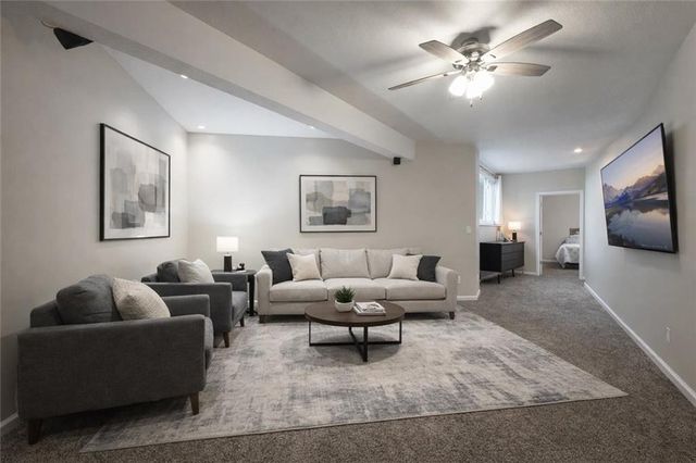 4417 N 141st Street, Basehor, KS 66007