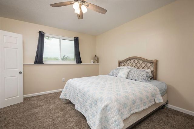 4417 N 141st Street, Basehor, KS 66007