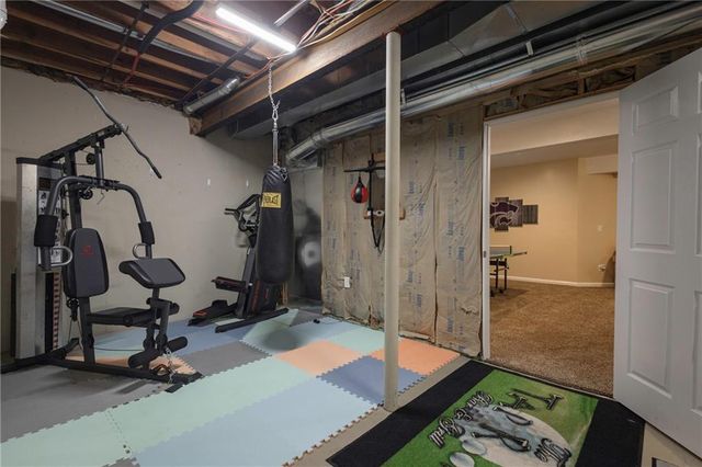 4417 N 141st Street, Basehor, KS 66007