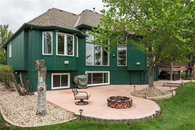 4417 N 141st Street, Basehor, KS 66007