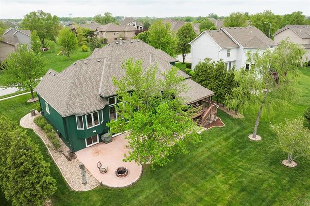 4417 N 141st Street, Basehor, KS 66007